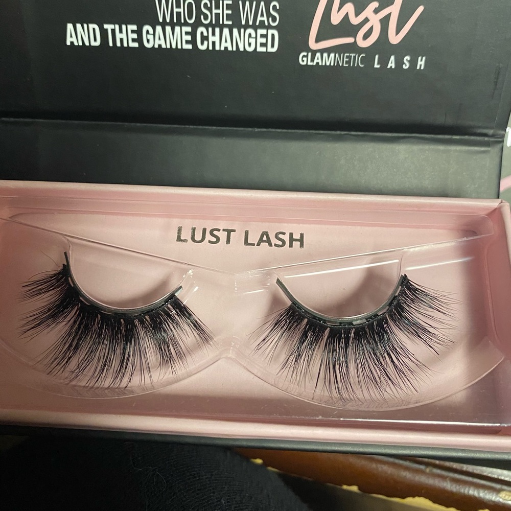 Glamnetic magnetic lashes